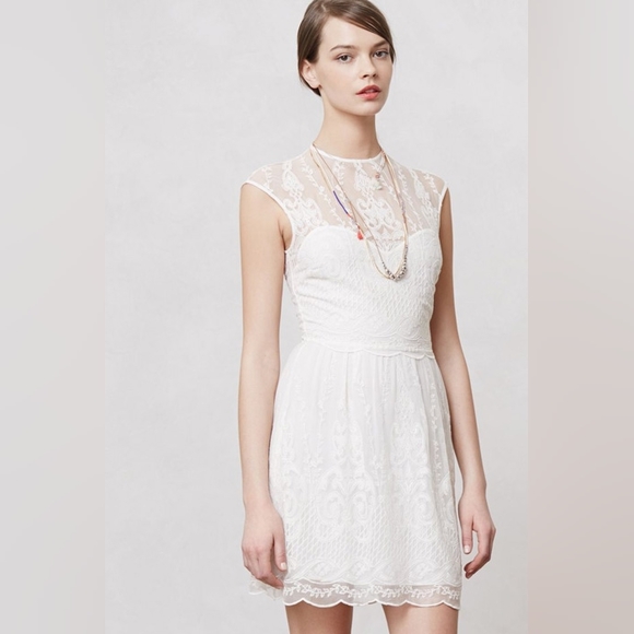 2/$20 - Dolce Vita - White Lace/Embroidered Dress - Size Small - Picture 7 of 7